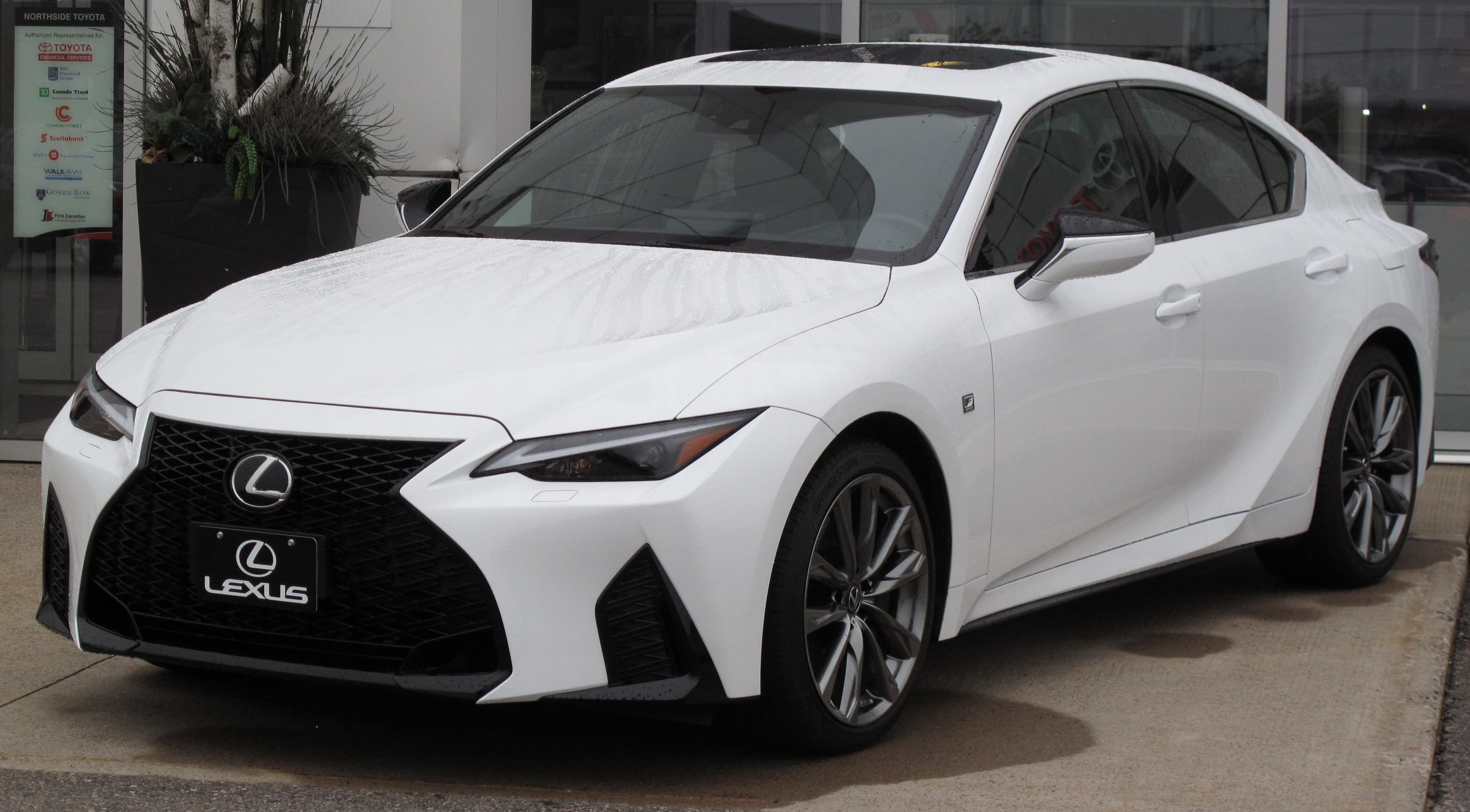 2025 Lexus IS 300 lease deal